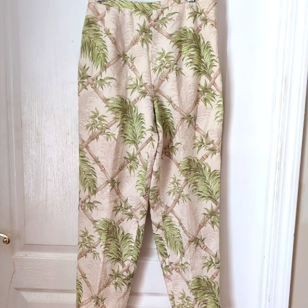 Talbots Linen Tapered Leg Ankle Capri Pants. Bamboo Print. Size 6 petite
